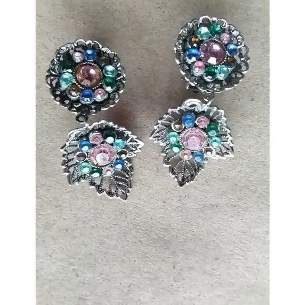 Pastel Rhinestone Dangling Leaf Clip On Earrings Silver Unmarked‎
